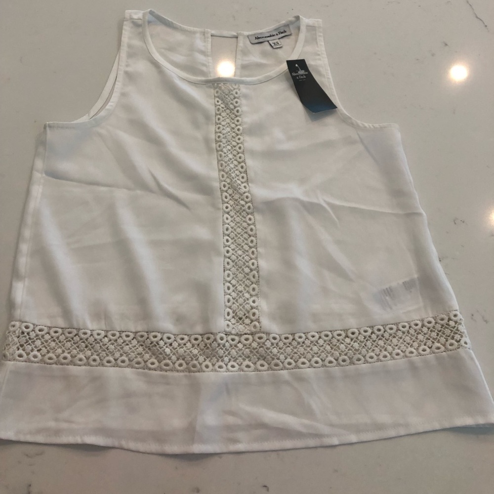 Abercrombie & Fitch white Top